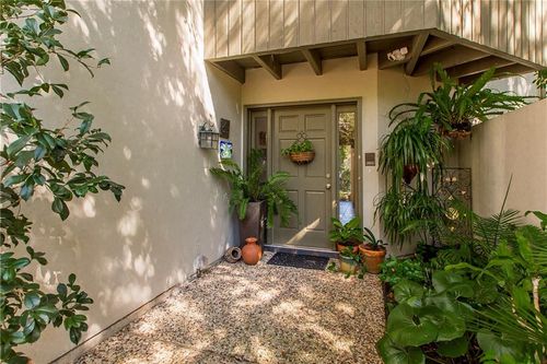 100-100 Tchefuncte Oaks, Mandeville, LA, 70471-1554 | Card Image