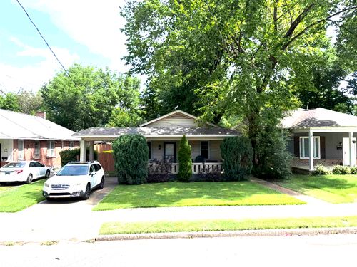 2040 Courtland Pl, Memphis, TN, 38104-4140 | Card Image