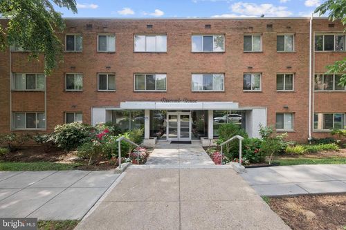 apt-207-2710 Macomb St Nw, WASHINGTON, DC, 20008-5010 | Card Image