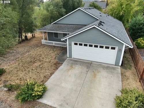 508 4th Ave, Dallesport, WA, 98617 | Card Image