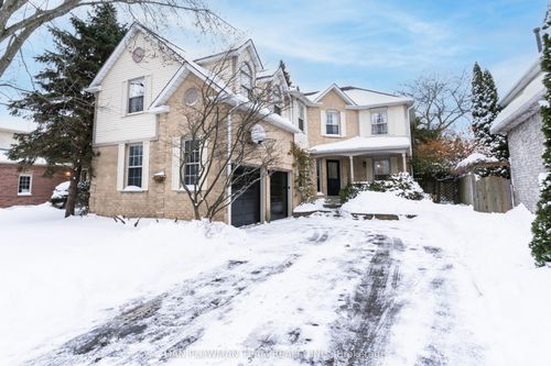 110 Mcquay Blvd, Whitby, ON, L1P1L5 | Card Image