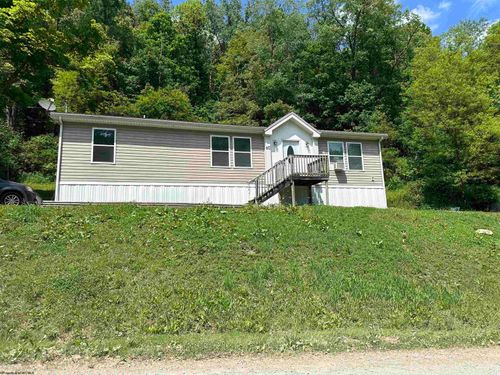 60 Craig Run Rd, Rivesville, WV, 26588-8006 | Card Image