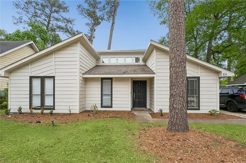 104 Mchugh Ct, Mandeville, LA, 70448-2286 | Card Image