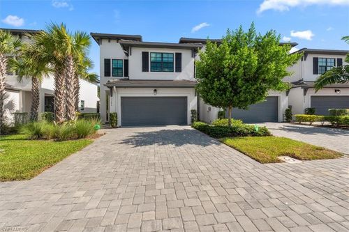 7546 Rockefeller Dr, NAPLES, FL, 34119-9852 | Card Image