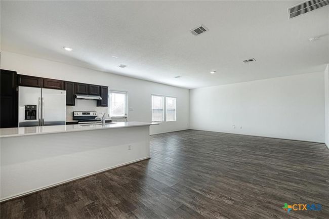772 Circle Way, House other with 4 bedrooms, 3 bathrooms and null parking in Jarrell TX | Image 8