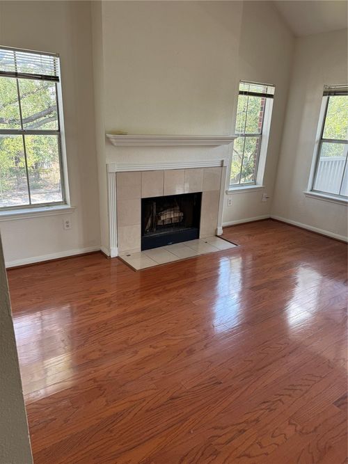 8311-1330 Old Spanish Trl, Houston, TX, 77054-1838 | Card Image