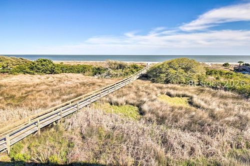 a325-40 Folly Field Rd, Hilton Head Island, SC, 29928-8815 | Card Image