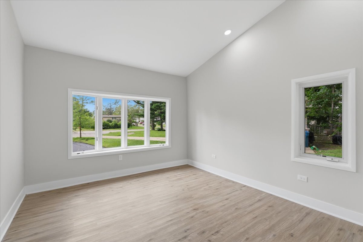 Residential in Chicago Heights 5