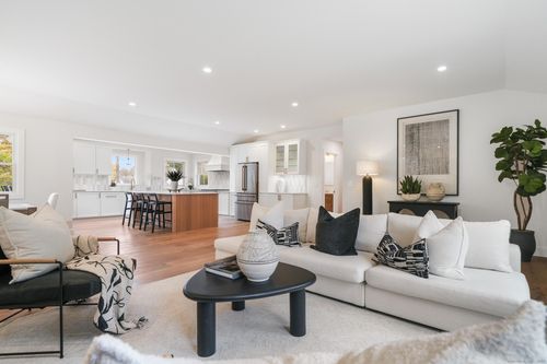 55 Liberty St, Wilton, CT, 06897-3218 | Card Image