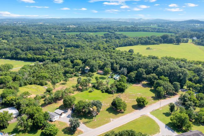 315 Woodland Dr, House other with 2 bedrooms, 1 bathrooms and 6 parking in Shelbyville TN | Image 7
