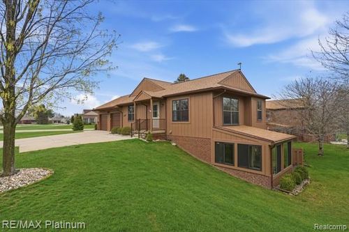 4-11832 Lexington Dr, South Lyon, MI, 48178-9191 | Card Image