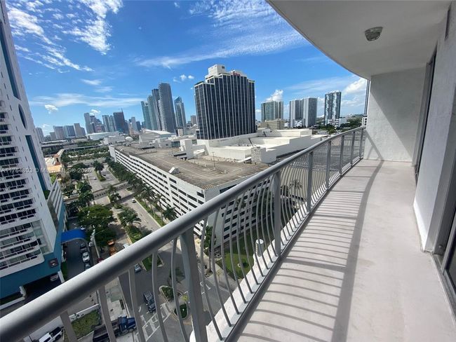 APT-1606 - 1750 N Bayshore Dr, Condo with 1 bedrooms, 1 bathrooms and null parking in Miami FL | Image 18