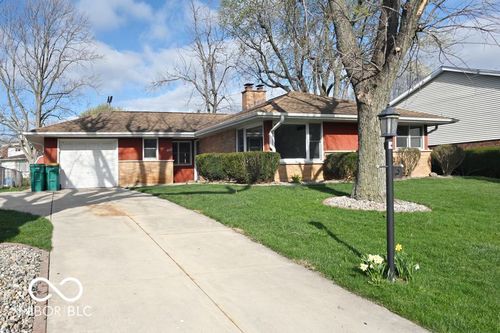 7886 Delaware Pl, Merrillville, IN, 46410-5640 | Card Image