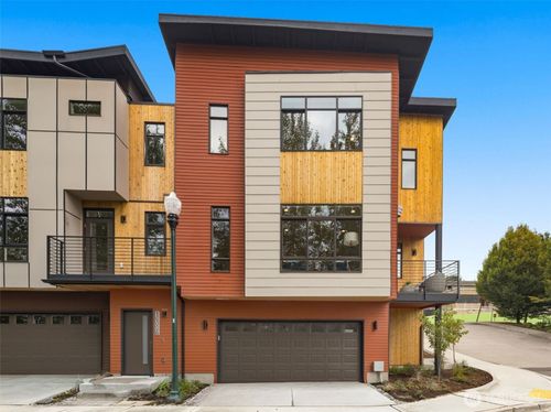 16006 Main View Ln Ne, Duvall, WA, 98019-8680 | Card Image