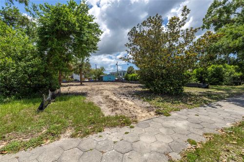 300 25th Ave N, ST PETERSBURG, FL, 33704-3448 | Card Image