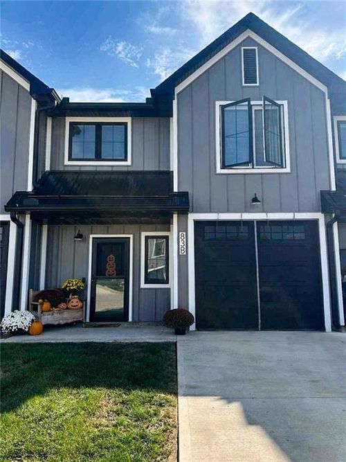 83 B Ne 381st Rd, Warrensburg, MO, 64093 | Card Image