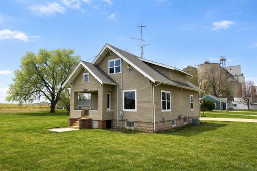 707 Colfax St, Boyden, IA, 51234-8016 | Card Image