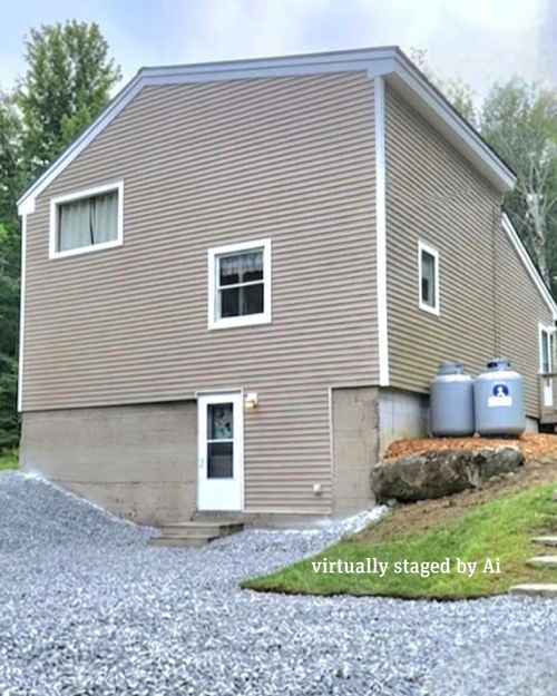 520 Smithfield Rd, Oakland, ME, 04963-4134 | Card Image