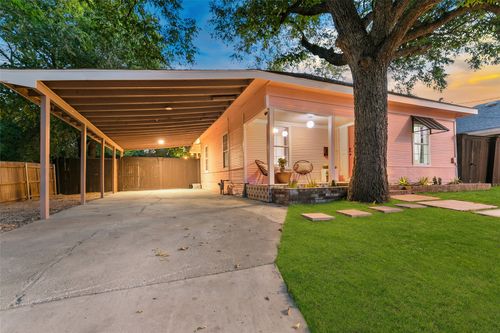 214 Short St, Mckinney, TX, 75069-5704 | Card Image