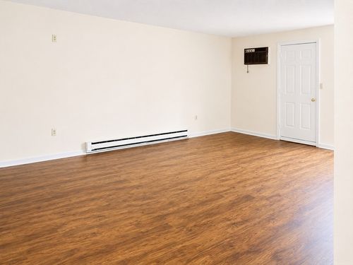 1b-10 Rutledge St, Worcester, MA, 01604-4588 | Card Image
