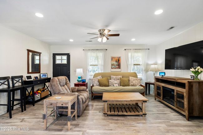 796 Old Folkstone Rd, House other with 3 bedrooms, 2 bathrooms and null parking in Sneads Ferry NC | Image 10