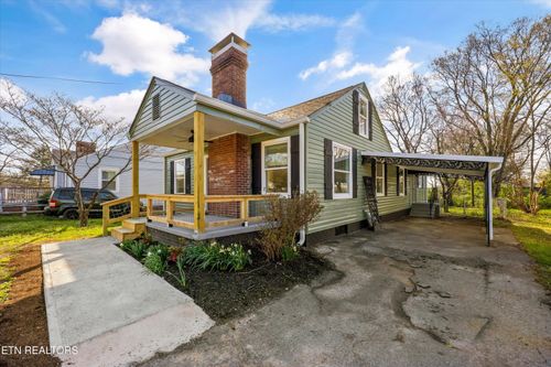2428 Lawson Ave, Knoxville, TN, 37917-3907 | Card Image
