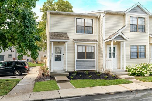 4a-875 Soramill Ln, Columbus, OH, 43085-5840 | Card Image