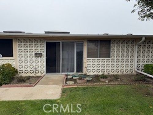 13681 Cedar Crest Ln, Seal Beach, CA, 90740-4680 | Card Image