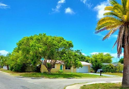 3150 Fairmount Dr, HOLIDAY, FL, 34691-4851 | Card Image