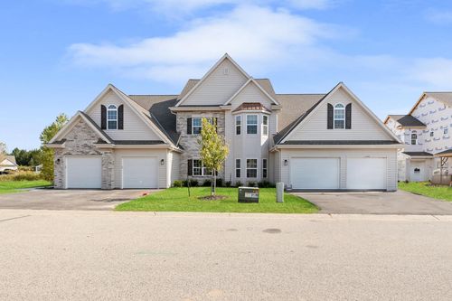 1887 Woodland Way, Slinger, WI, 53086-9090 | Card Image
