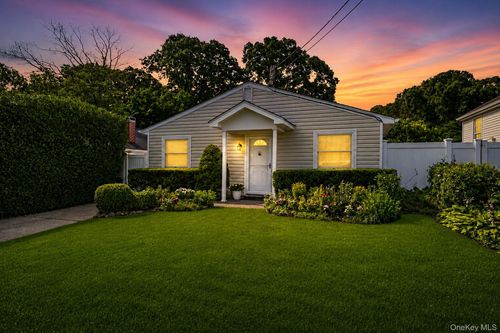 48 Oakmont Ave, Selden, NY, 11784-3020 | Card Image