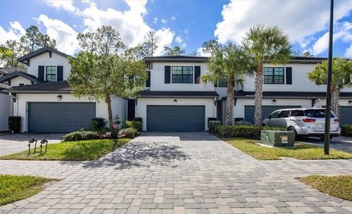 7320 Rockefeller Dr, NAPLES, FL, 34119-9847 | Card Image