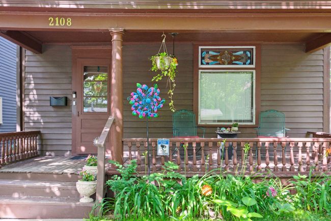 UNIT-1 - 2108 24 Th Ave S, Home with 2 bedrooms, 1 bathrooms and null parking in Minneapolis MN | Image 4
