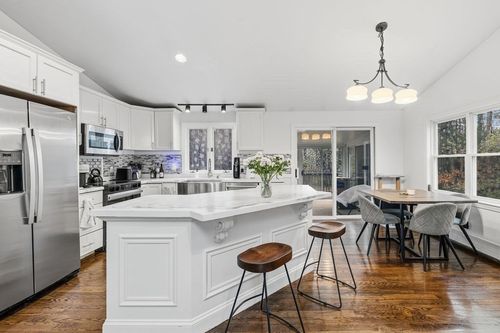 1 Pine Grove, Dartmouth, MA, 02747 | Card Image