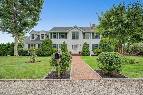 12 Gordon Ln, Yarmouth Port, MA, 02675-1815 | Card Image