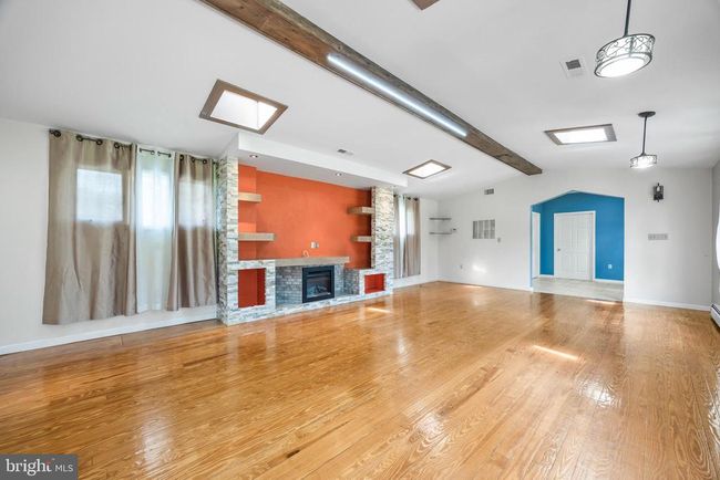 2370 Us Highway 211 W, House other with 4 bedrooms, 4 bathrooms and null parking in LURAY VA | Image 11