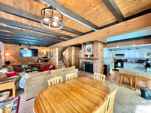 a-52A Suntec Loop, West Dover, VT, 05356-8803 | Card Image