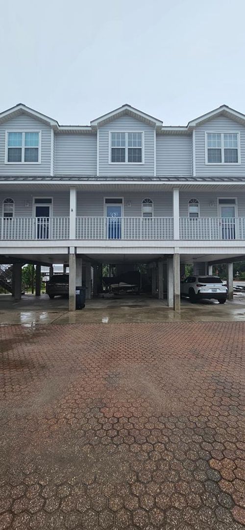 11-401 Saint James Ave, Carrabelle, FL, 32322 | Card Image