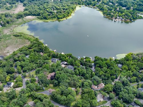 6620 Horseshoe Curv, Chanhassen, MN, 55317-9526 | Card Image