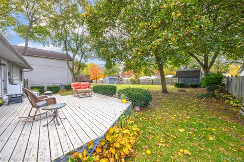 2580 Longview Ave, Rochester Hills, MI, 48307-4756 | Card Image