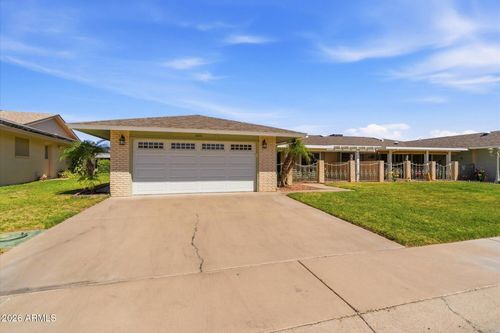 10616 W Roundelay Cir, Sun City, AZ, 85351-1852 | Card Image