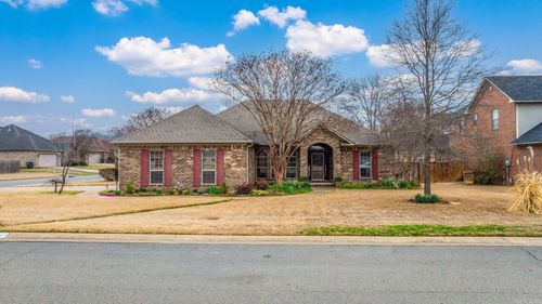 2730 Stone Wood Dr, Conway, AR, 72034-8414 | Card Image