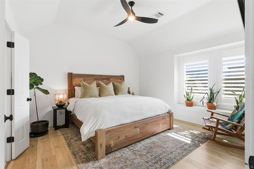 16630 Texas Hill Country Rd, Cypress, TX, 77433-7249 | Card Image