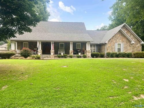 22383 Choctaw Ln, Athens, AL, 35613-2878 | Card Image