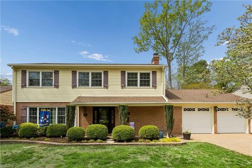 657 E Coral Ky, Virginia Beach, VA, 23452-4401 | Card Image