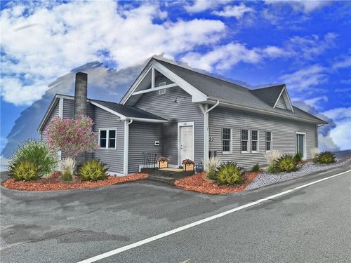 50 New River Rd, Manville, RI, 02838-1734 | Card Image