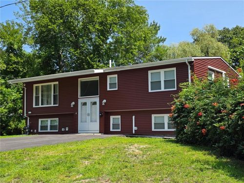 150 Freeman St, Warwick, RI, 02886-2936 | Card Image