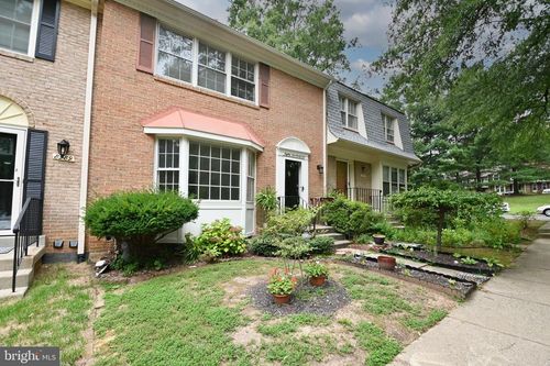 8991 Omega Ct, SPRINGFIELD, VA, 22152-2190 | Card Image