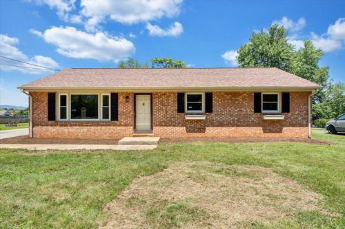 1002 Green Meadows Rd Rd, Bedford, VA, 24523 | Card Image