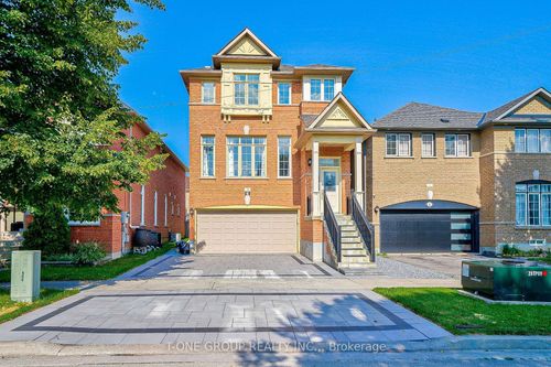 3 Mccaul St, Markham, ON, L6C2E5 | Card Image
